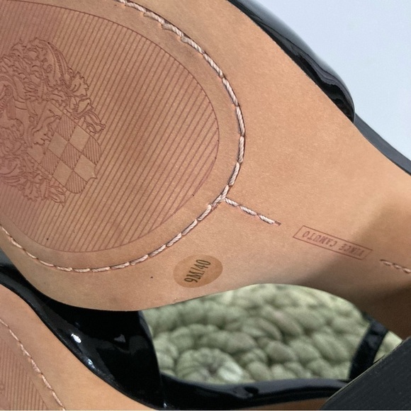 NEW Vince Camuto Addilenz Black Patent Leather Chunky Heel Ankle Wrap Pump - Picture 10 of 11